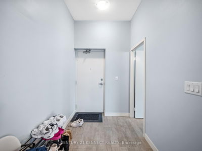 Unit 402 — 318 Spruce St, Waterloo -  image-0-4
