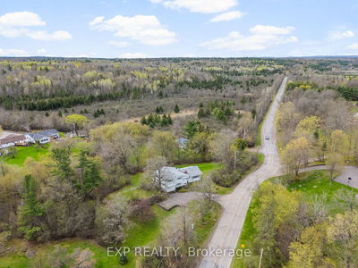 301 Opeongo Rd, Renfrew - Renfrew image-0-3