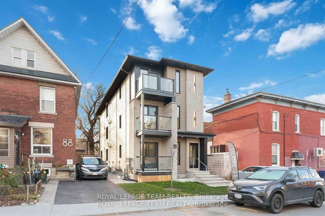 4 - 90 Elm Street