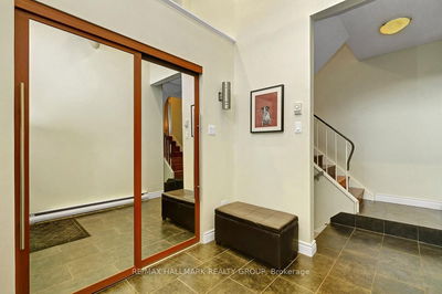 2120 Eric Cres, Ottawa - Pineview image-0-2