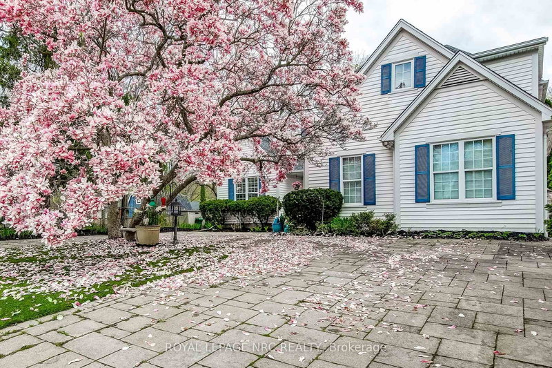 330 Gate St, Niagara-on-the-Lake, L0S 1J0 | Image 2