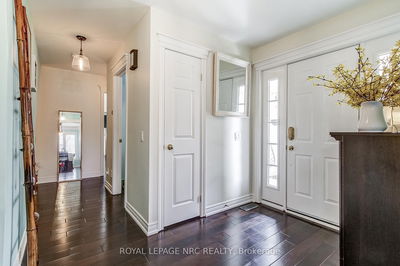 330 Gate St, Niagara-on-the-Lake - Town image-0-4