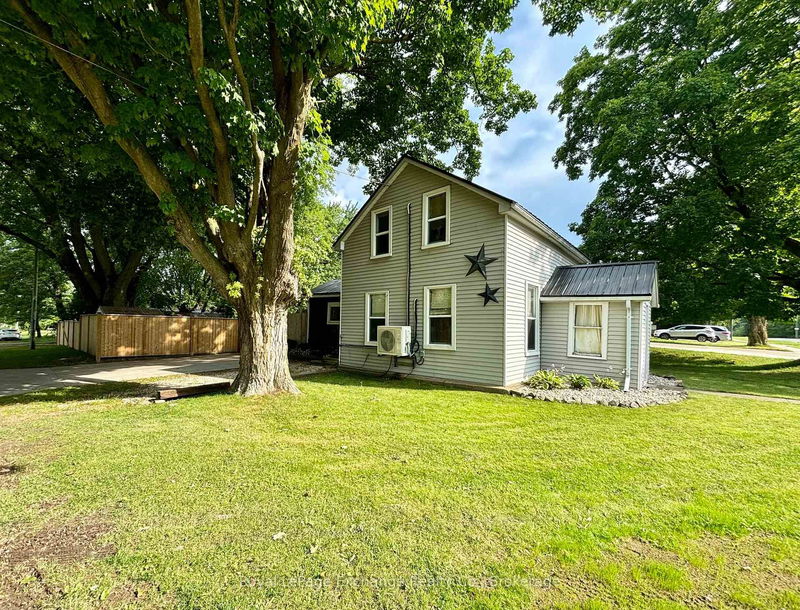59 KING St, Kincardine - Kincardine image-0-0