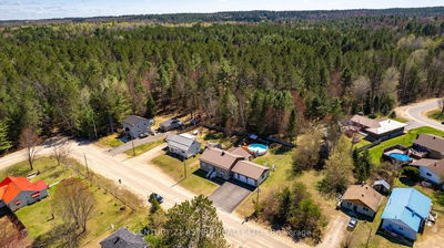 66 Church St, Chalk River - Chalk River and Laurentian Hills South image-0-4