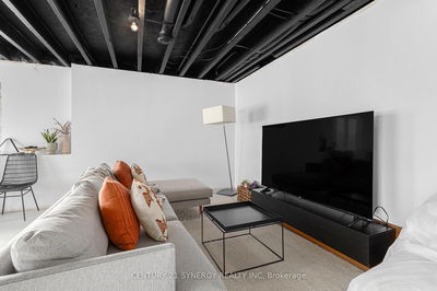 737 Walton St, Cornwall - Cornwall image-0-2