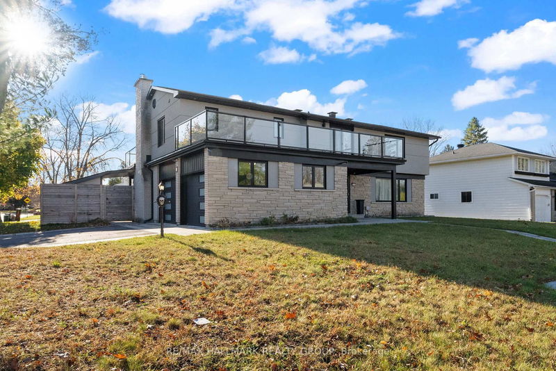 2 St. Remy Dr, Ottawa - Barrhaven - Pheasant Run image-0-0