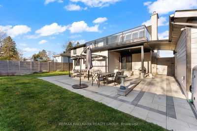 2 St. Remy Dr, Ottawa - Barrhaven - Pheasant Run image-0-3