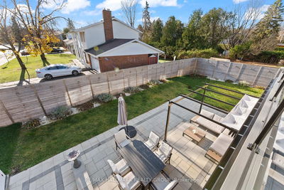 2 St. Remy Dr, Ottawa - Barrhaven - Pheasant Run image-0-4