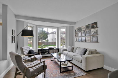 4 Greatwood Cres, Barrhaven - Barrhaven East image-0-3