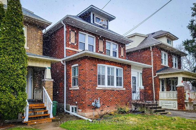 63 Paisley Avenue