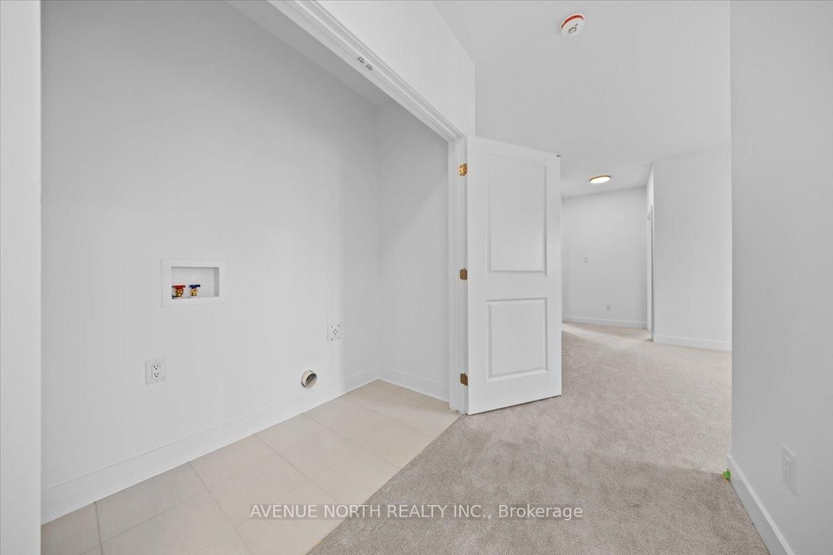 Listing Image 28