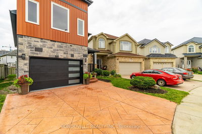 79 Winding Meadow Crt, Kitchener -  image-0-2
