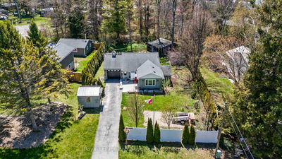 545 Attawandaron Rd, Huron-Kinloss - Huron-Kinloss image-0-1