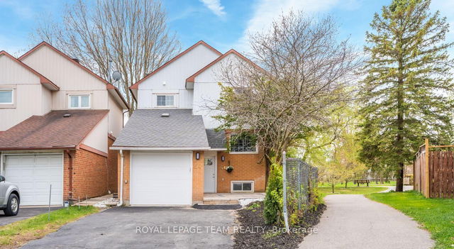54 Greenboro Crescent