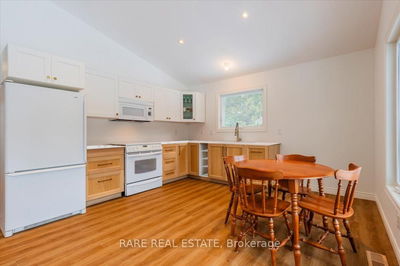6 Pike St, Northern Bruce Peninsula - Northern Bruce Peninsula image-0-2