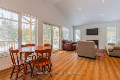 6 Pike St, Northern Bruce Peninsula - Northern Bruce Peninsula image-0-4