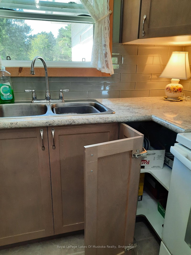 161 FOREST LAKE Rd, Strong, P0A 1Z0 | Image 3