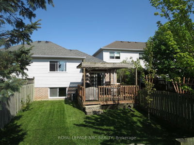 175 ST.LAWRENCE Dr, Welland - N. Welland image-0-3