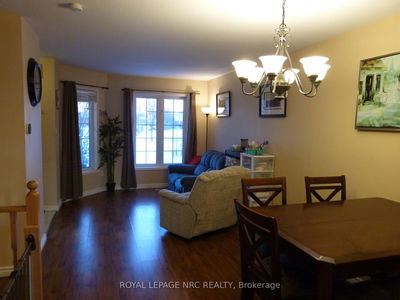 175 ST.LAWRENCE Dr, Welland - N. Welland image-0-4