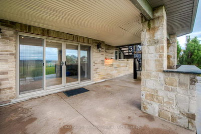 15 Mcwilliams Crt, Cambridge -  image-0-4