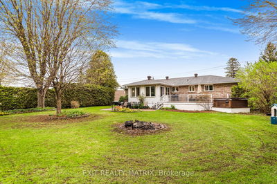 31 Front Rd, Champlain - L'Orignal image-0-3