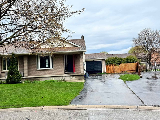 26 Polley Place