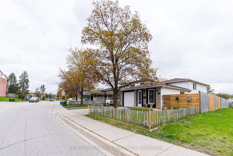 333 Preston Pkwy, Cambridge, N3H 4Z4 | Image 3