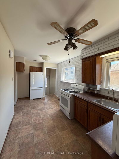 1345 Marlborough Blvd, Windsor -  image-0-2