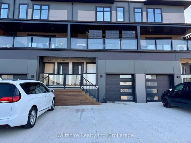 1105 - 361 Quarterline Road