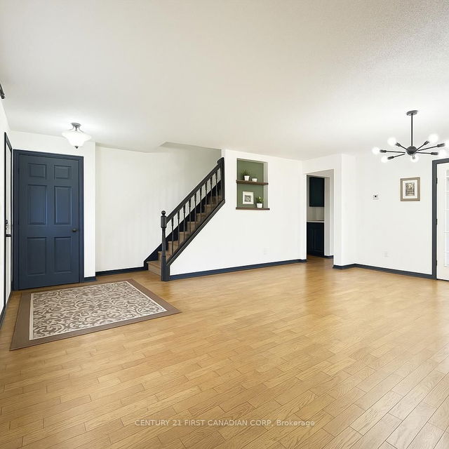 124 ARDSLEY Crescent