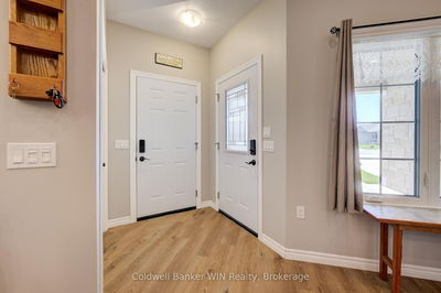 103 Broomers Cres, Wellington North - Mount Forest image-0-4
