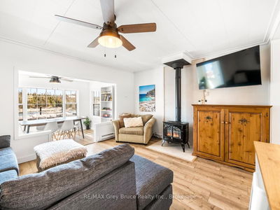 59 Simpson Ave, Northern Bruce Peninsula - Northern Bruce Peninsula image-0-3