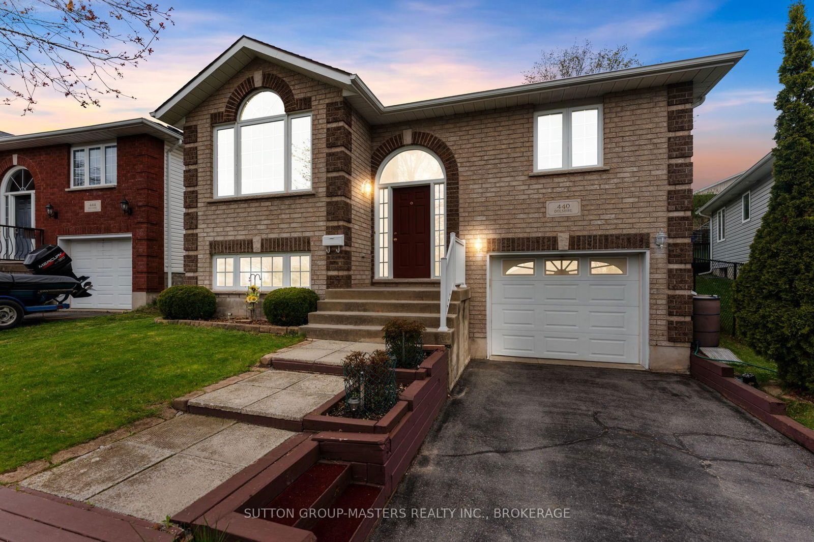 Detached House for sale at 440 Dolshire Street, Kingston, East Gardiners Rd, K7M 9B4 - MLS: X12140682