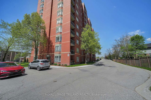 902 - 76 BASE LINE Road