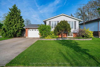 43 PINEHURST Drive