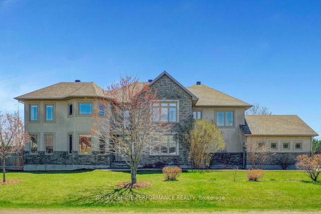 6598 Courtland Grove Crescent