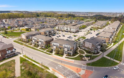 82 Daylily Lane, Kitchener -  image-0-2