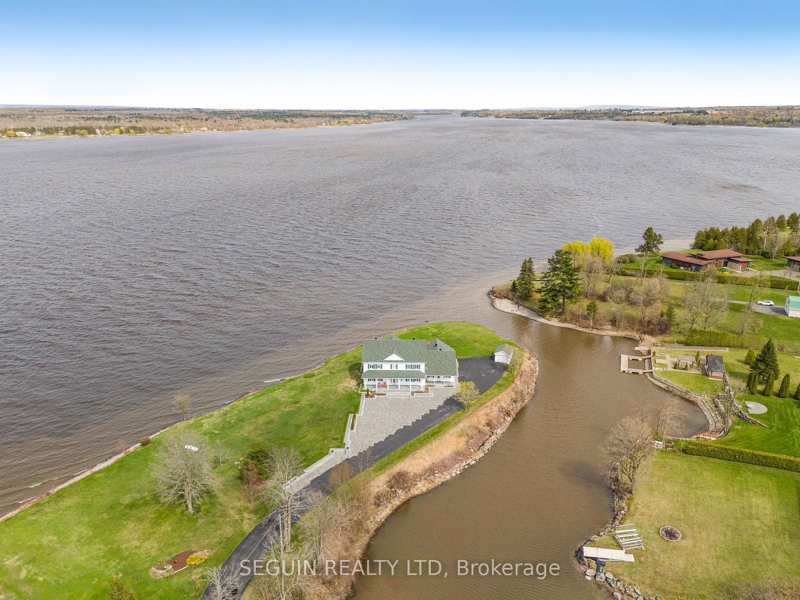 Detached House for sale at 3519 Front Road, East Hawkesbury, East Hawkesbury Twp, K6A 2R2 - MLS: X12140951
