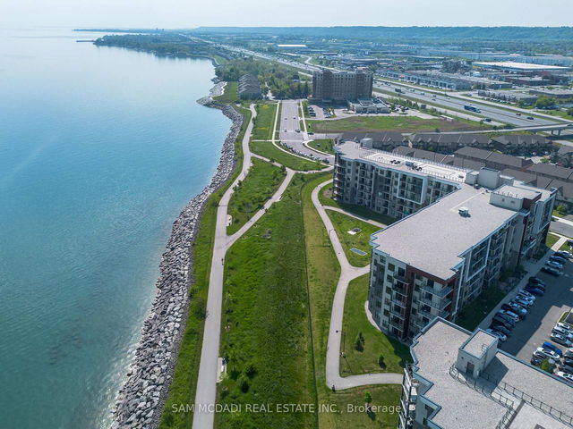 207 - 101 Shoreview Place