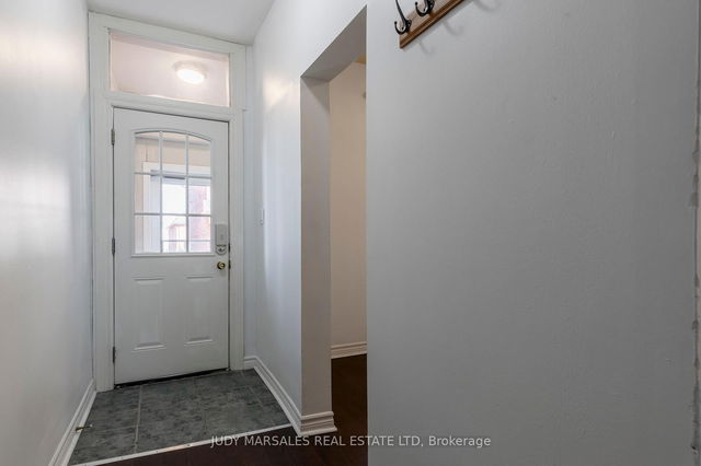 14 Greig Street