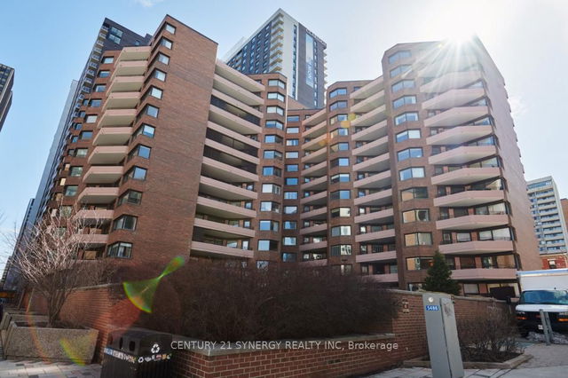 202 - 151 Bay Street