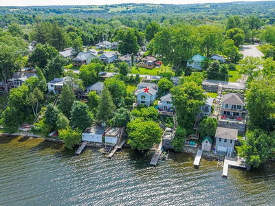 5454 LAKESHORE Dr, Hamilton Township - Rural Hamilton