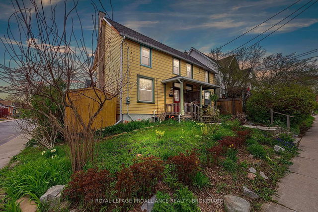 500 Barrie Street