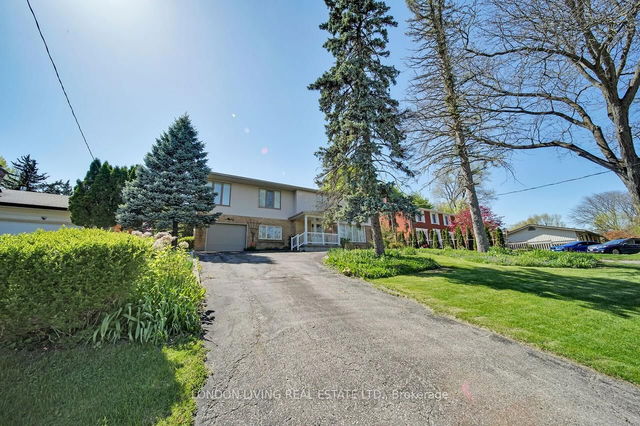 69 Rollingwood Circle