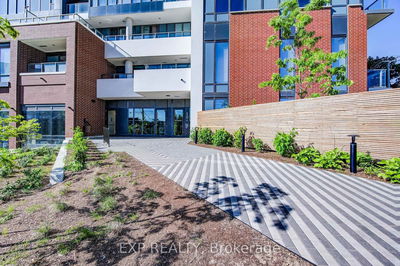 Unit 510 — 15 Wellington St, Kitchener -  image-0-4