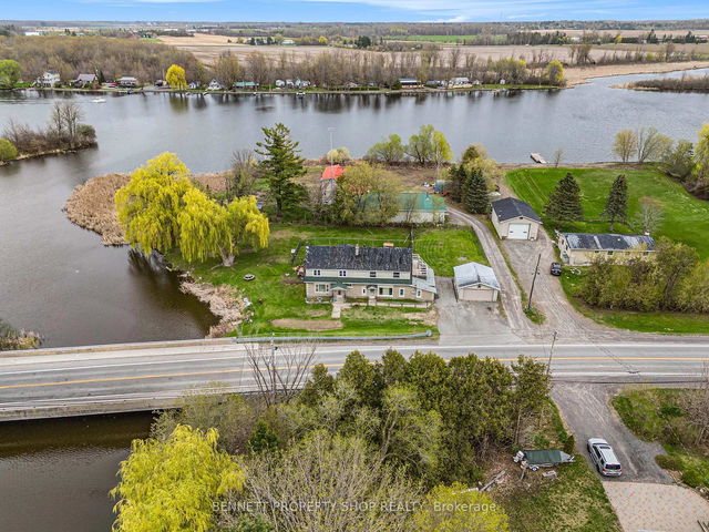 6763 Rideau Valley Drive