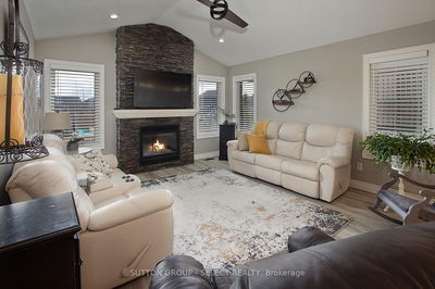 70 Shaw Valley Dr, St. Thomas - St. Thomas image-0-4