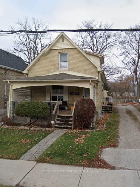 3 Barrington Avenue