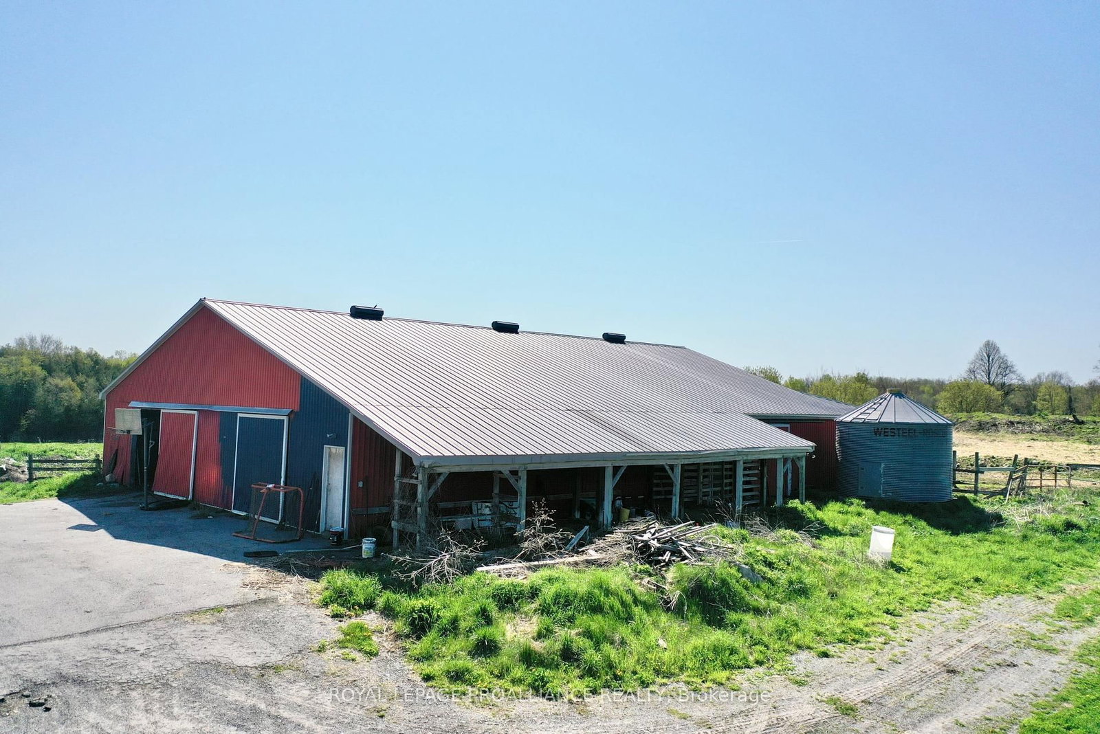 Listing Image 13