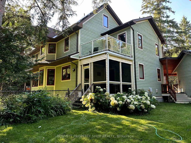 104 Deerwood Drive